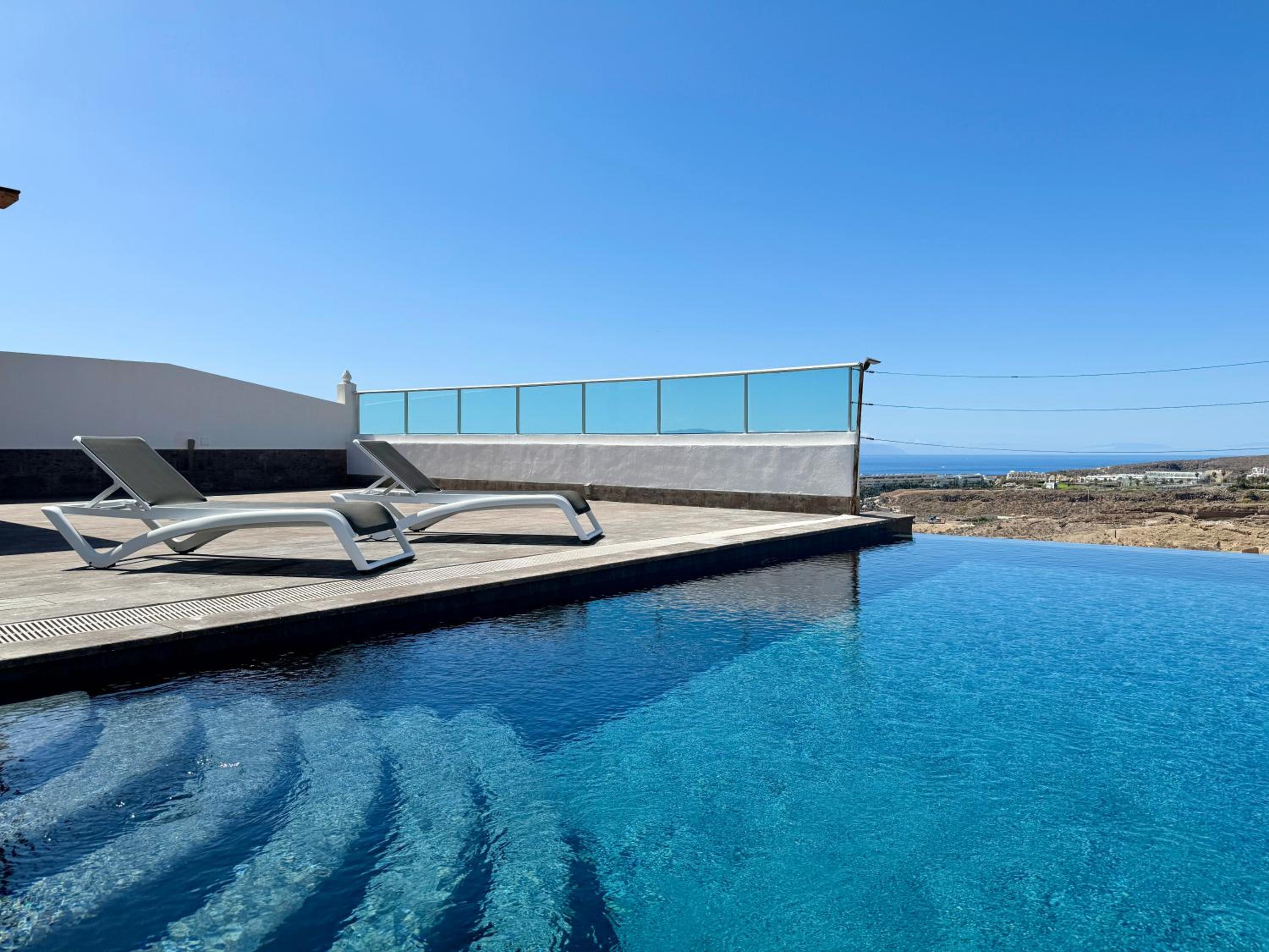 Villa con vista al mar y piscina privada view 3