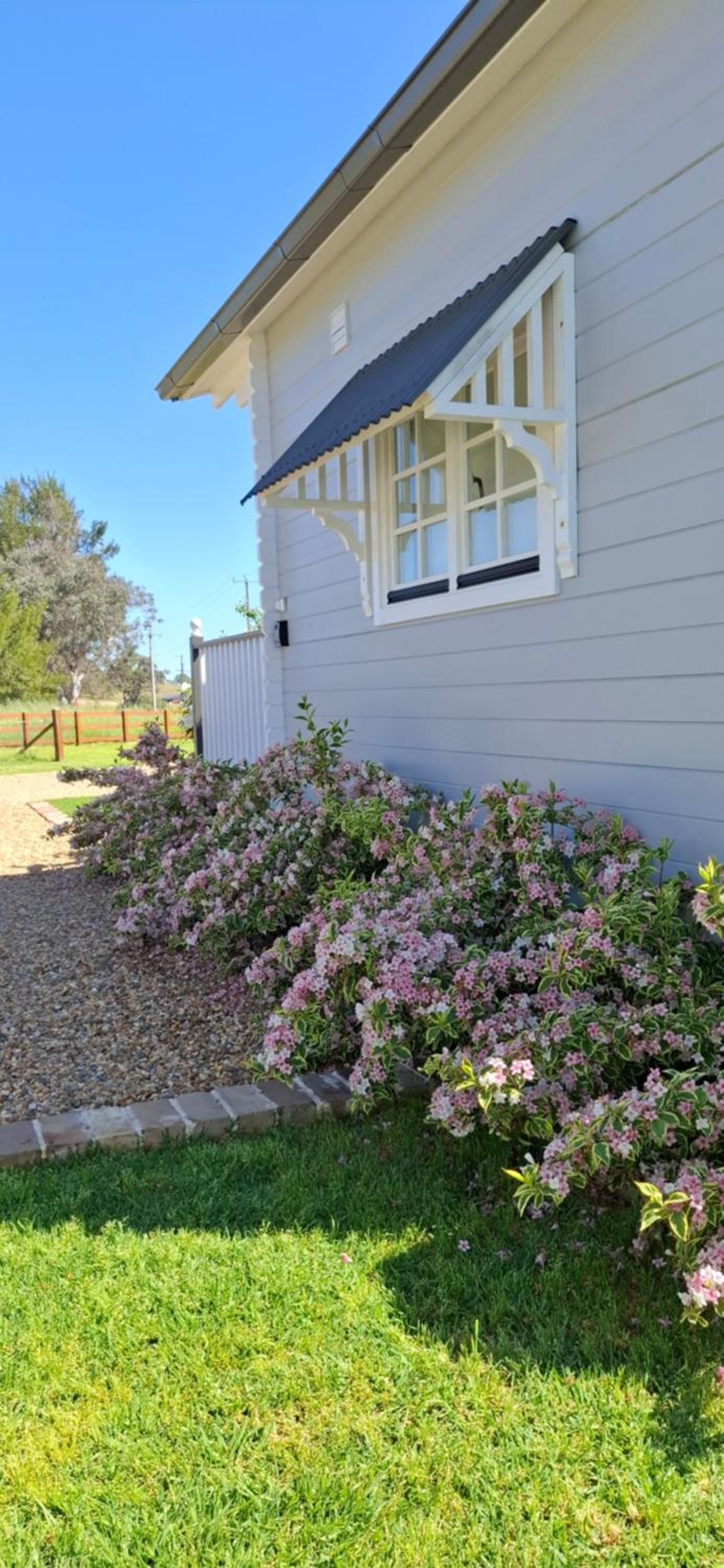 Dangerfield Oaks Boutique Cottage's