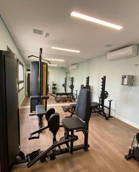 Studio moderno com piscina frente de praia