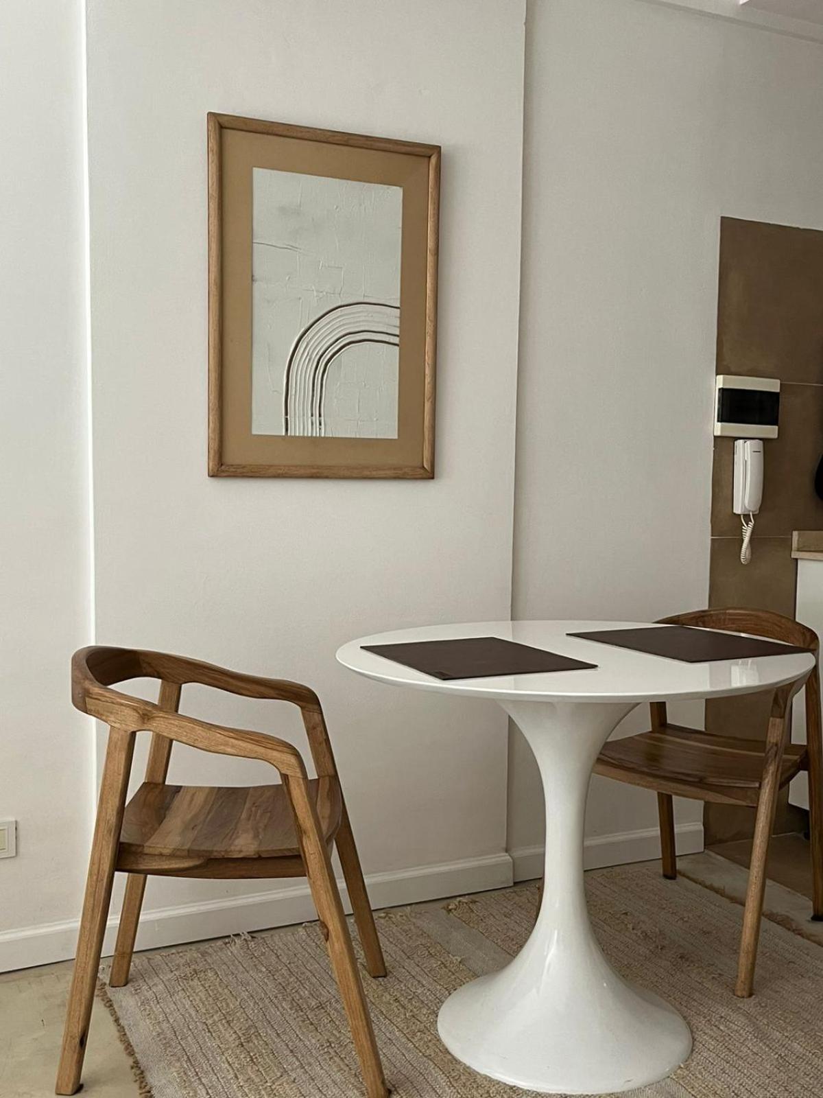 Estudio amplio y moderno en Belgrano.