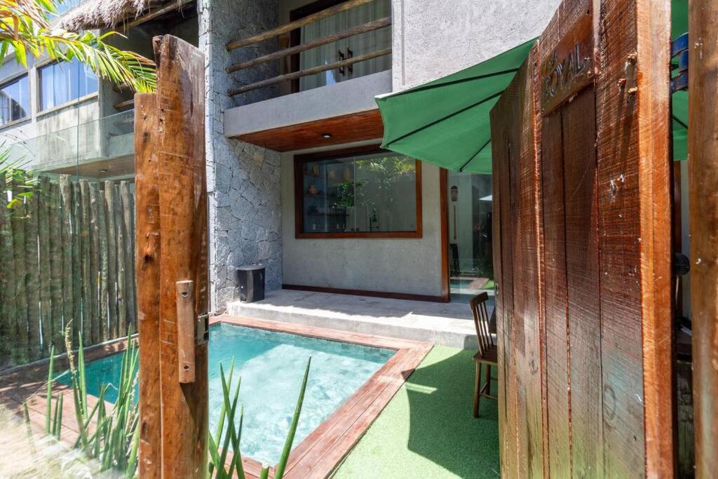 Casa com Piscina 20 metros do mar - Milagres