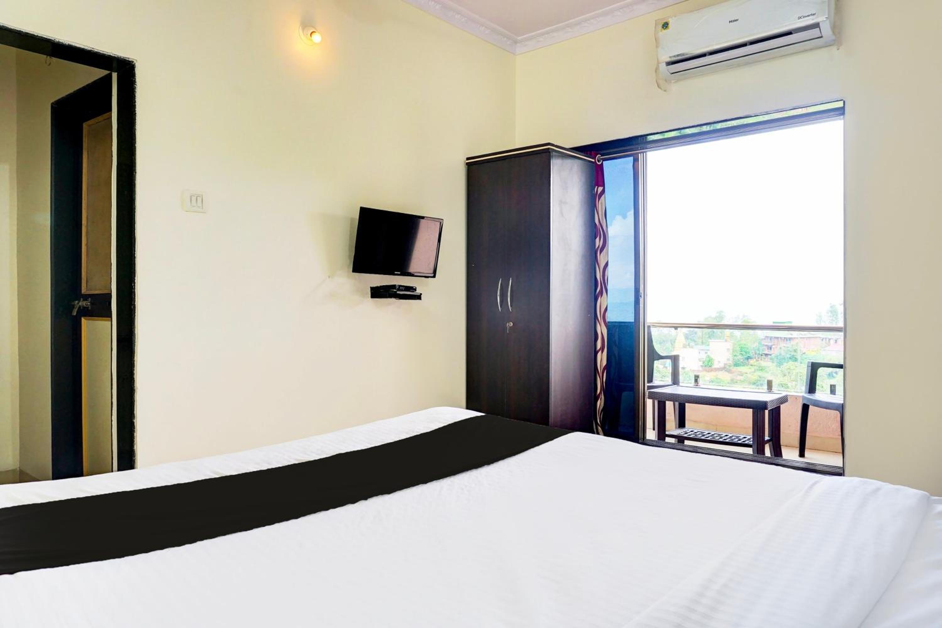 Hotel O Aishwarya Valley view 4