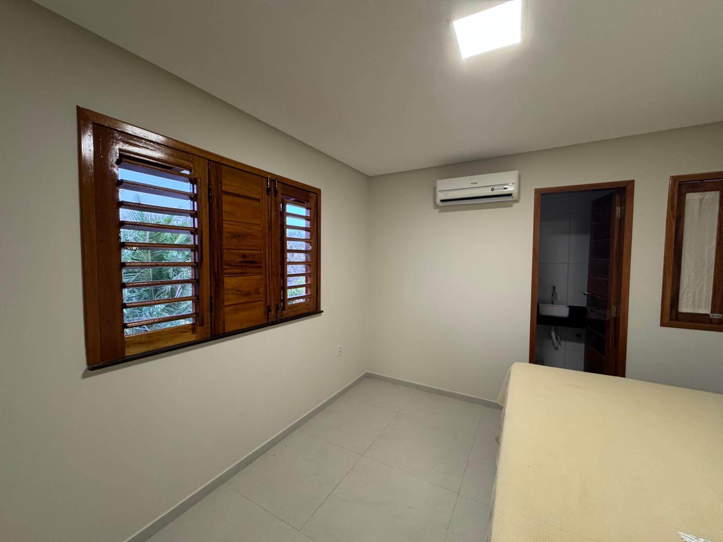 Casa Iparaí - Chácara de águas cristalina