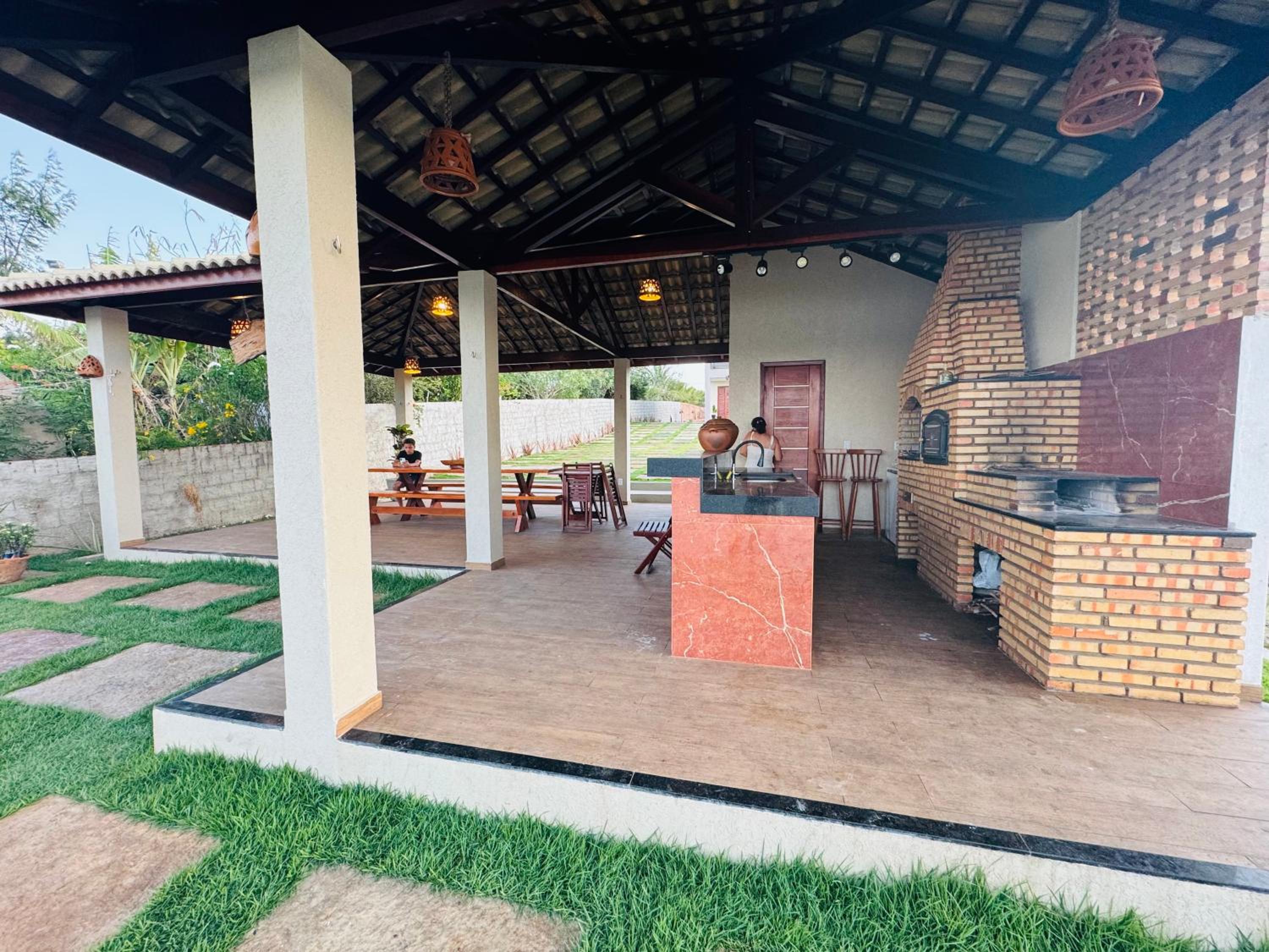 Casa Iparaí - Chácara de águas cristalina