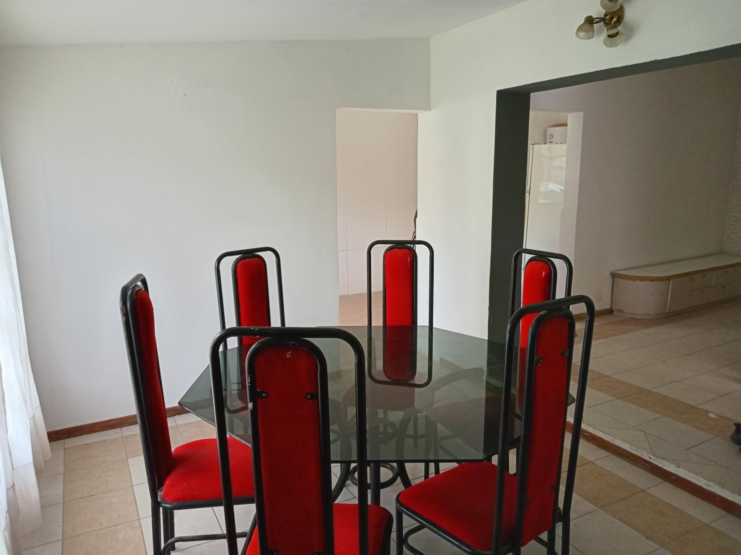 La Casa de Los Dos Pinos