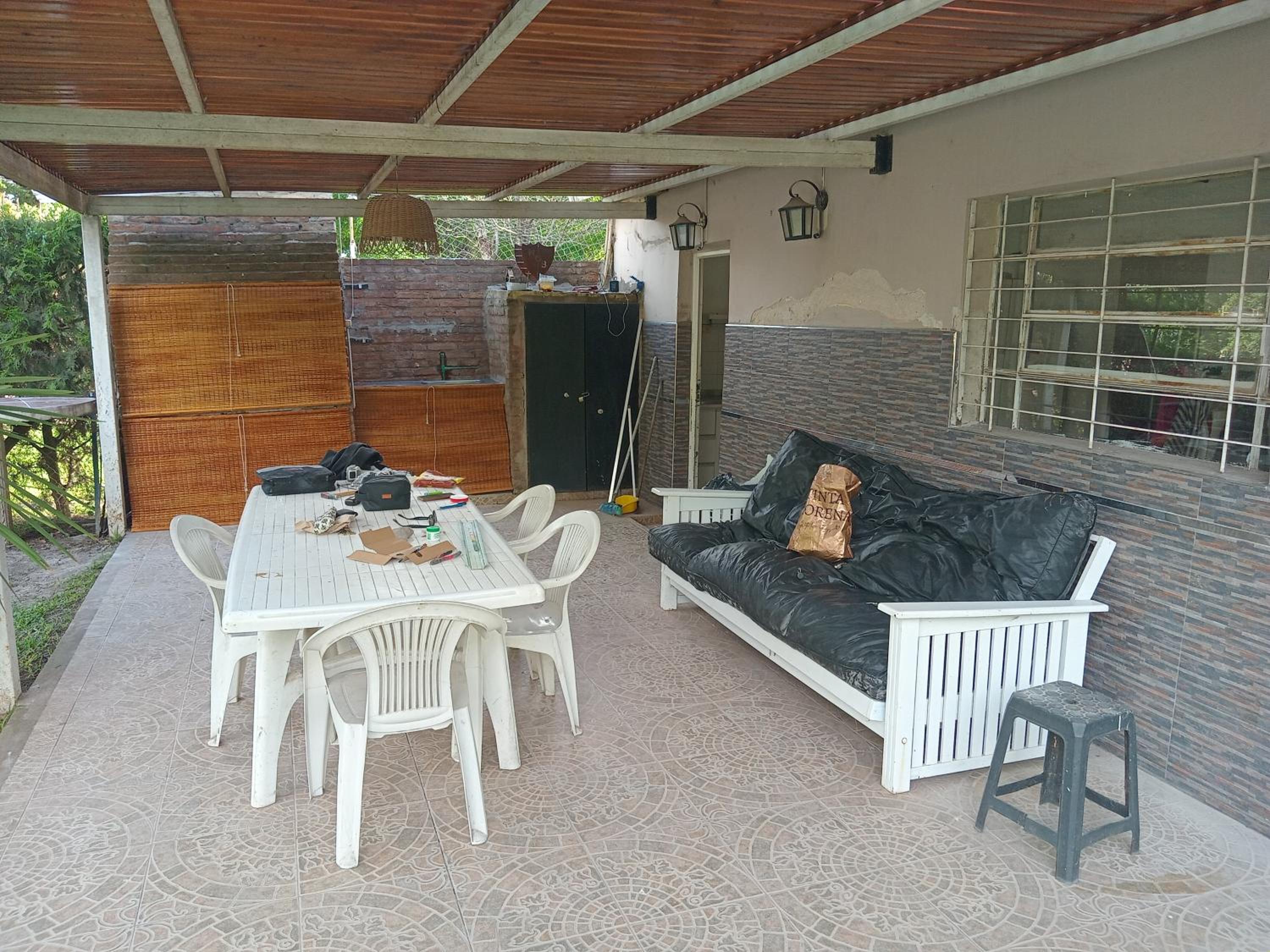 La Casa de Los Dos Pinos