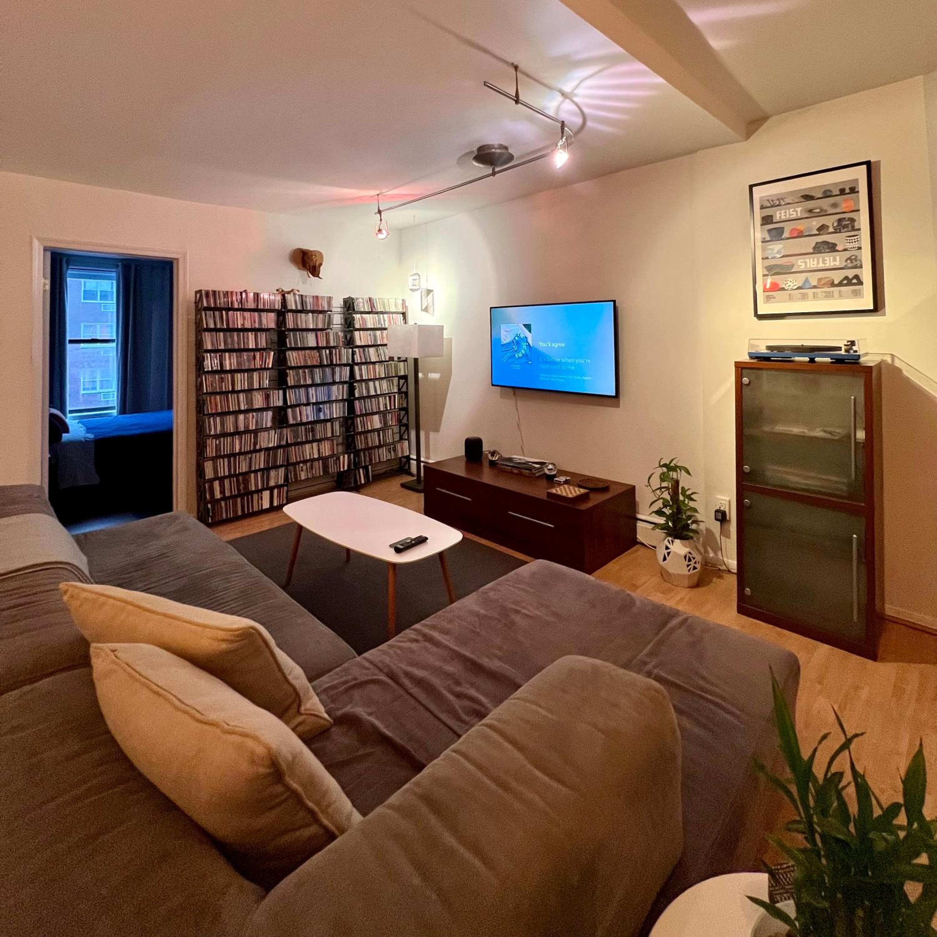 ONE bedroom in my TWO bedroom apt in Chelsea 23 & 7