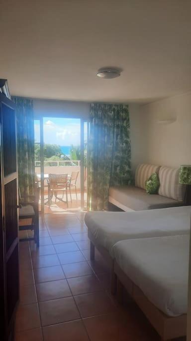 studio La Cocoteraie, vue mer view 3