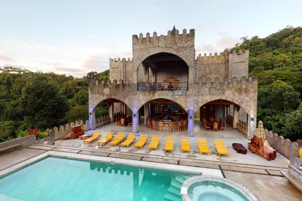Luxury Castle in the jungle
