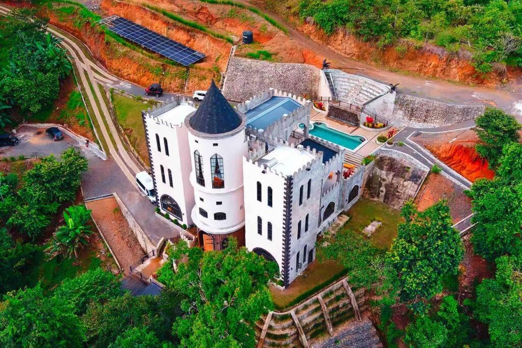 Luxury Castle in the jungle