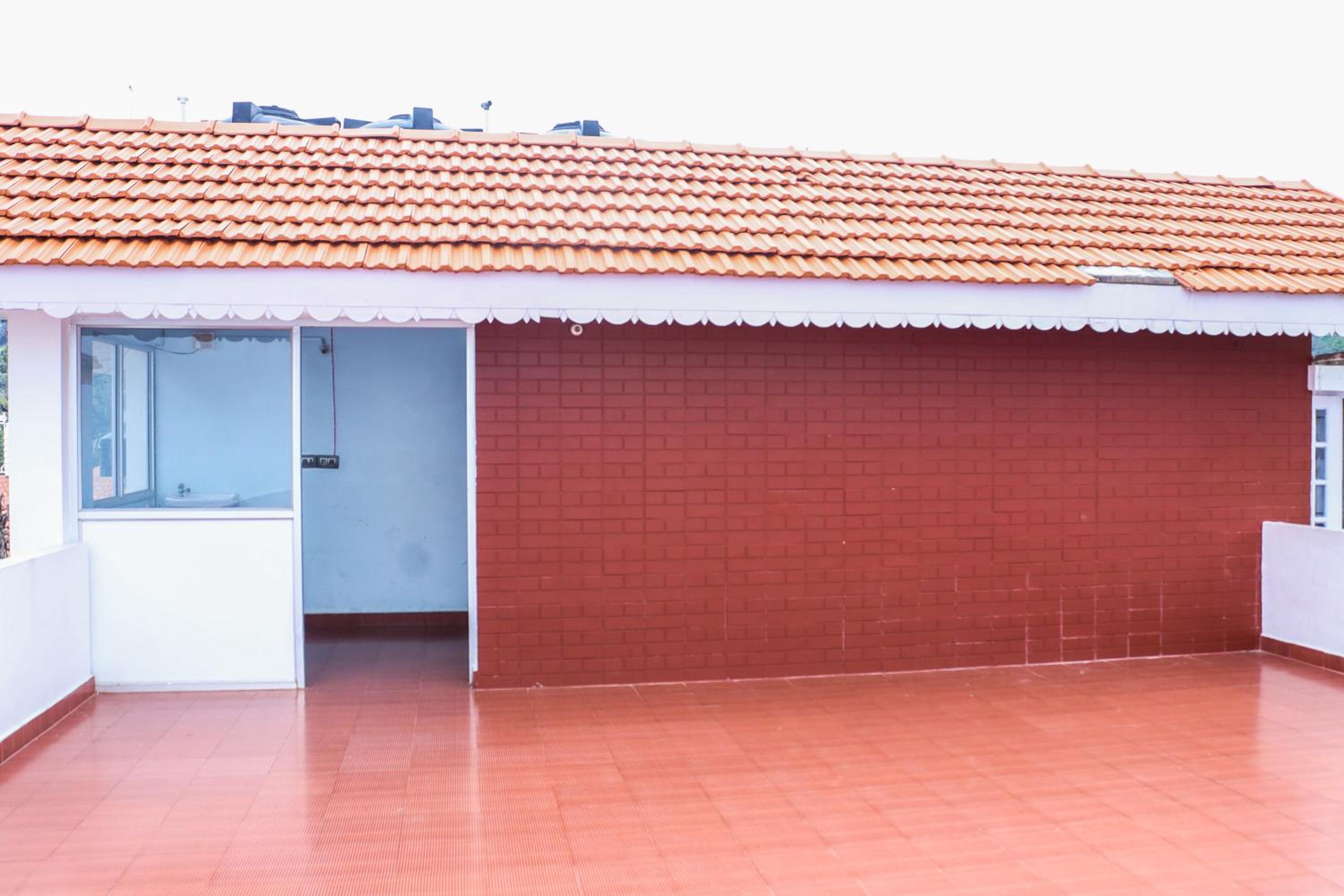 LoveLeaf Cottage