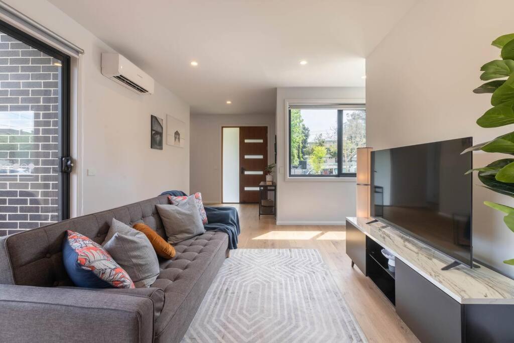 Joe-3Bed2Bath New CozyTownhouse