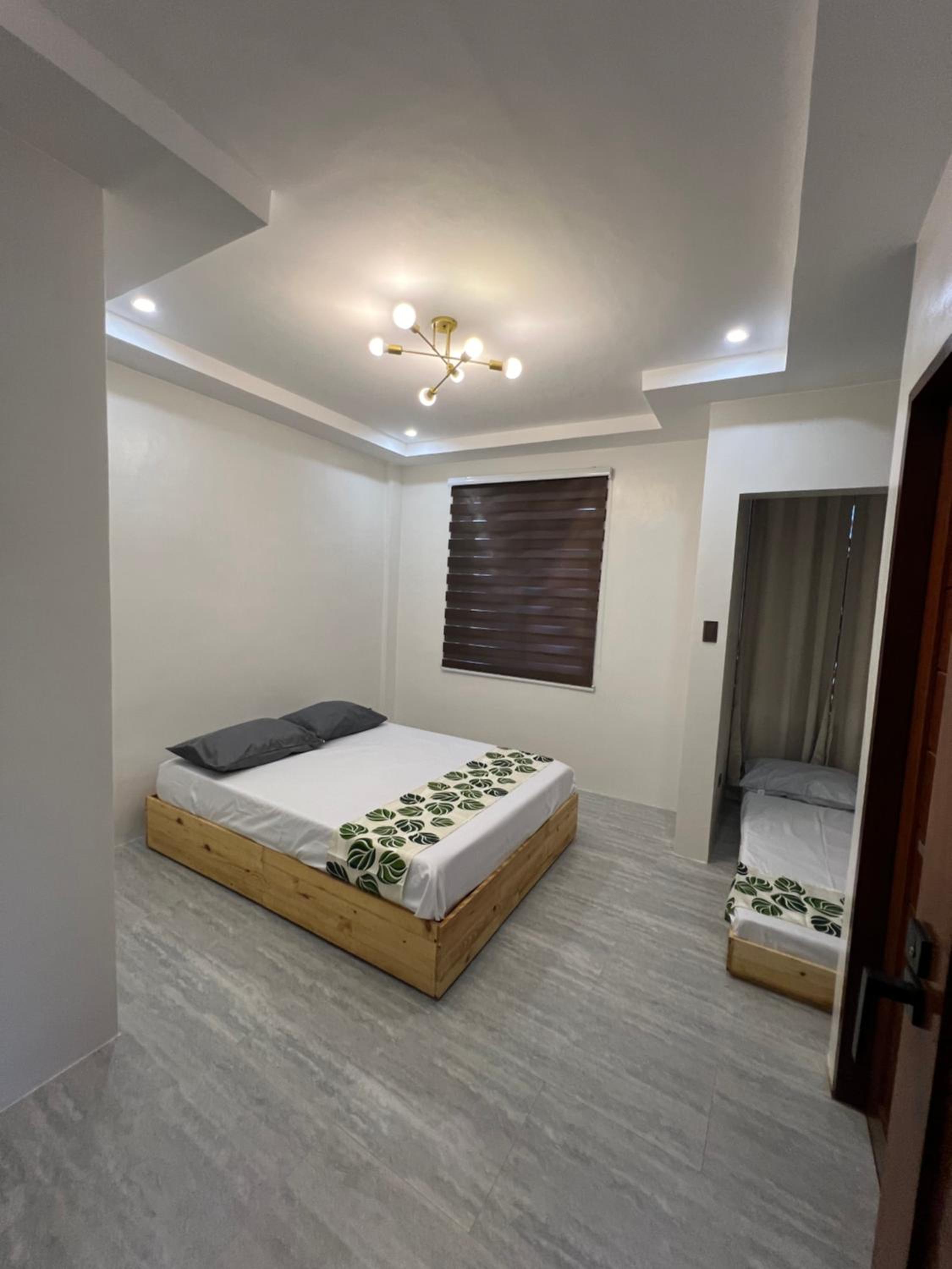 Lazarus Tagaytay