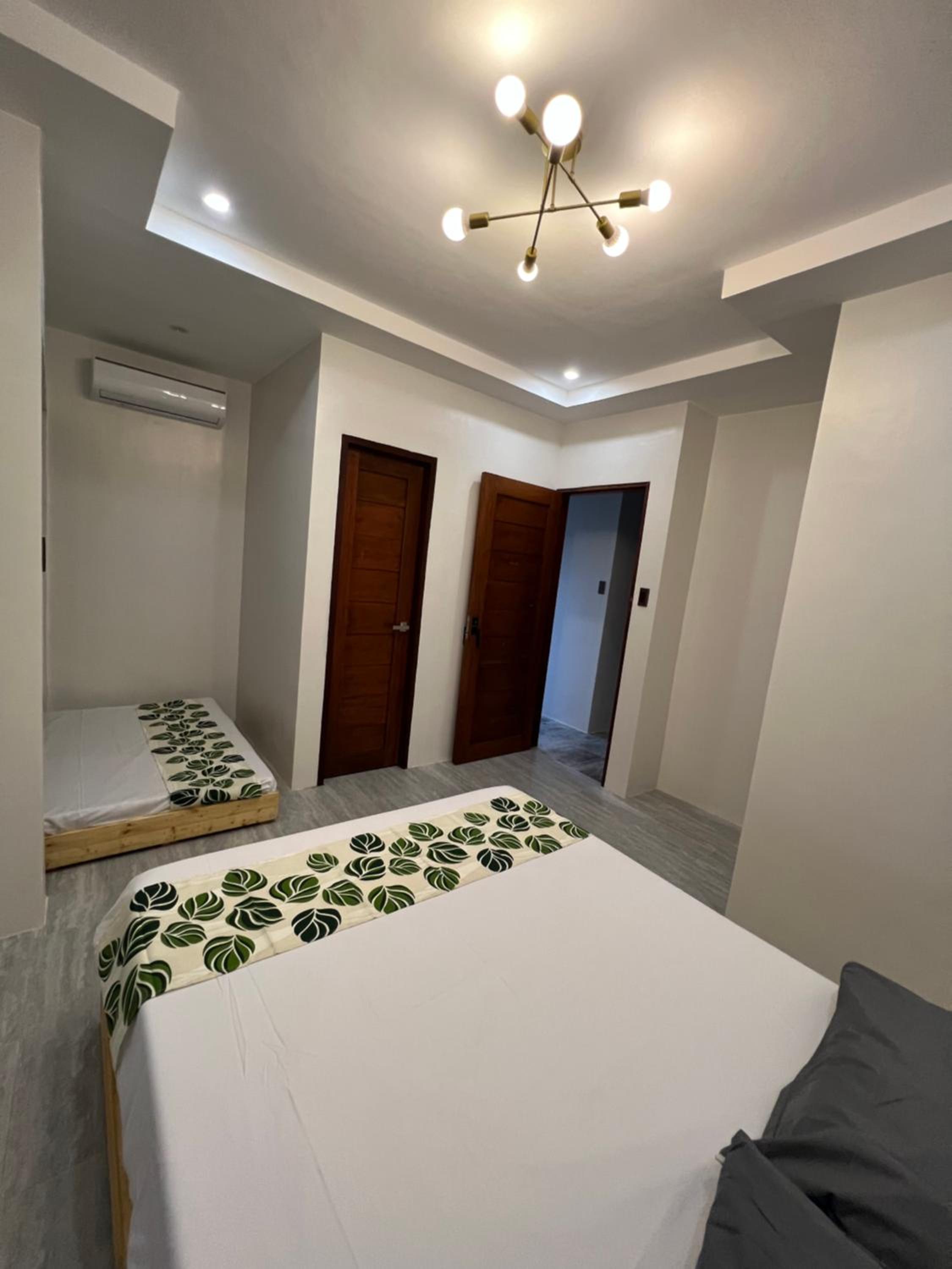 Lazarus Tagaytay