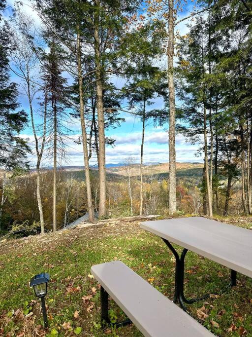 La Kabina with Mt Tremblant view