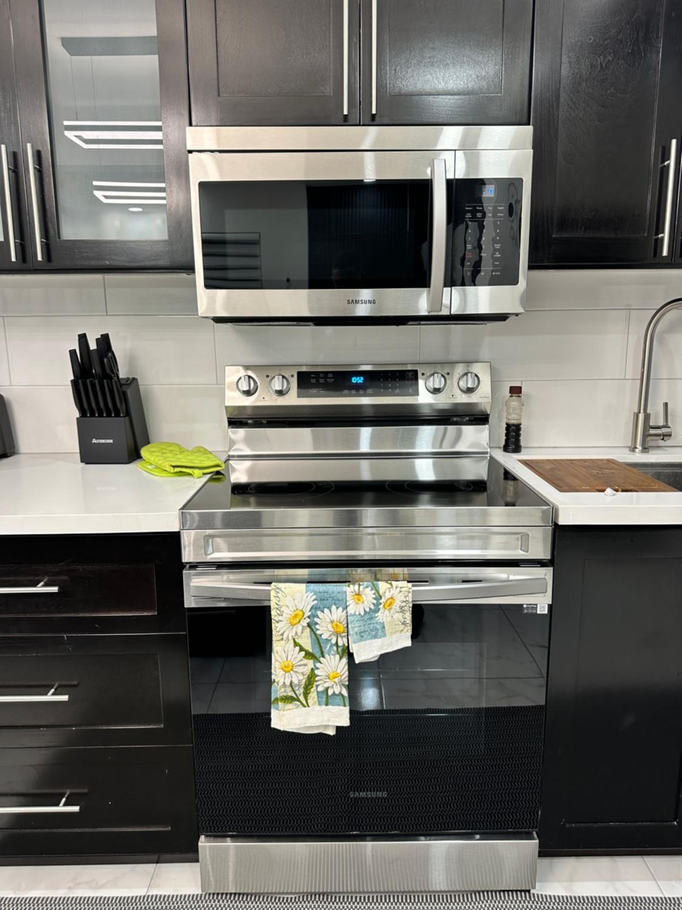 Wymering Suite - Modern 2br Suite in New Kingston view 4