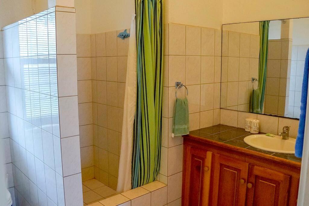 BL18 Bahia Langosta On the Beach 1bed 1bath