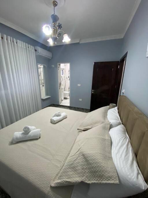 Vila Eagle 3