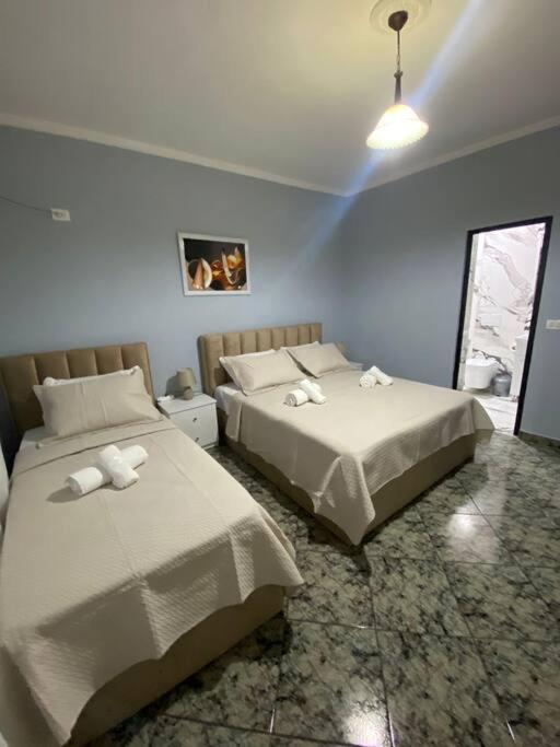 Vila Eagle 3