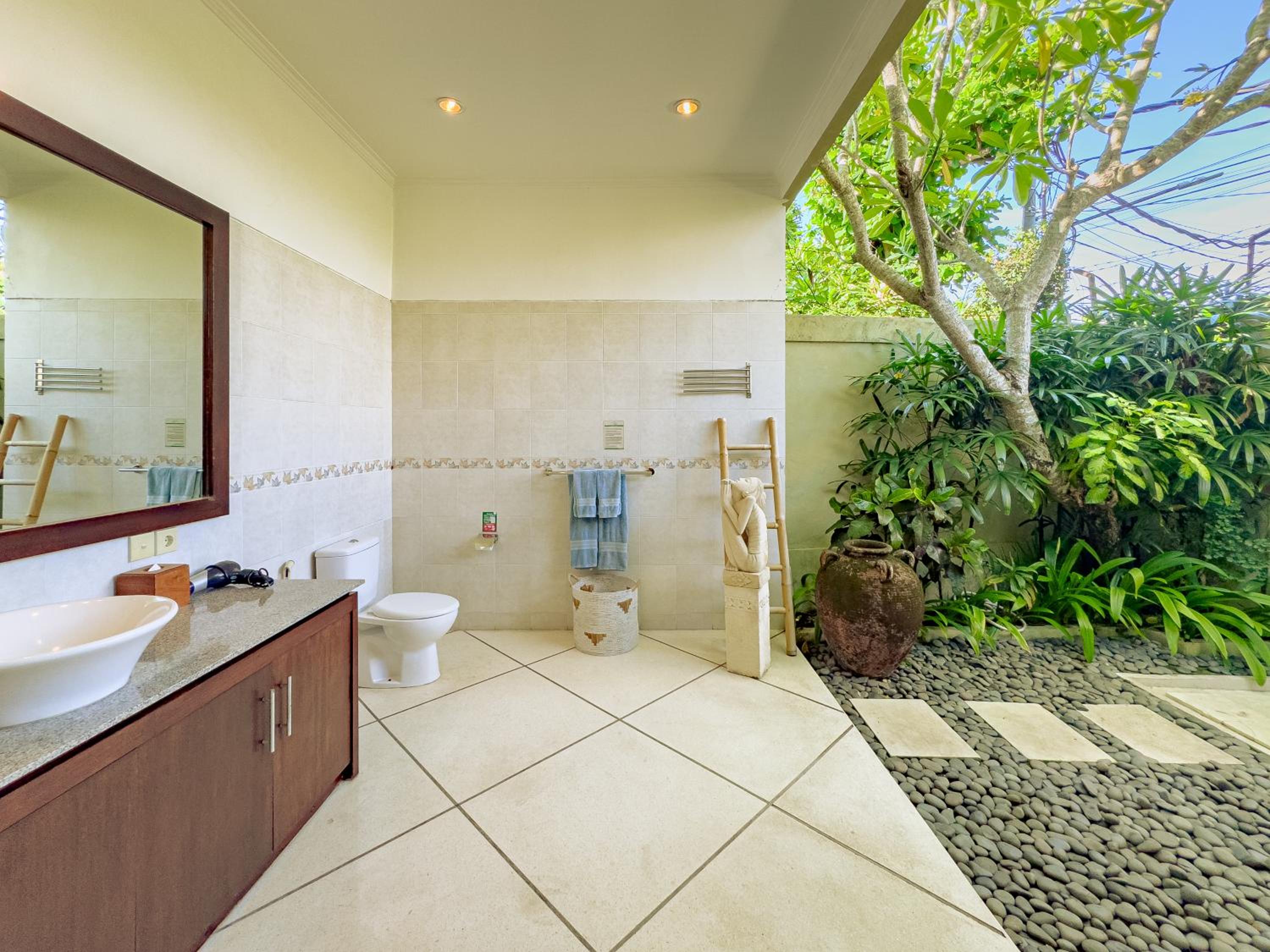 Villa Kebun managed by Villa Bugis