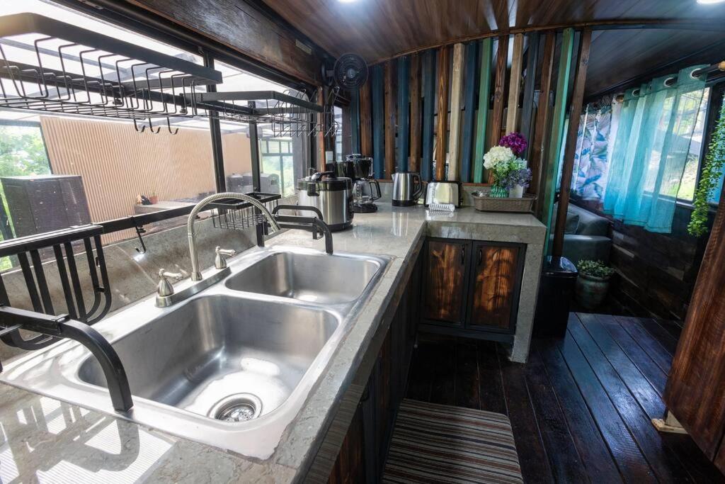 Fincat Premium Bus House Monteverde