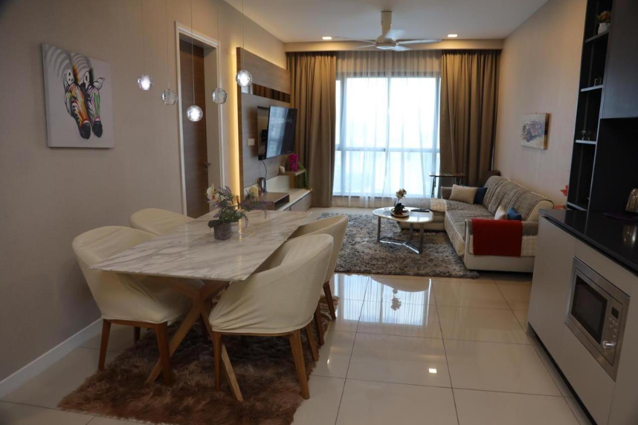 Luxury Apt close to KLCC Aria