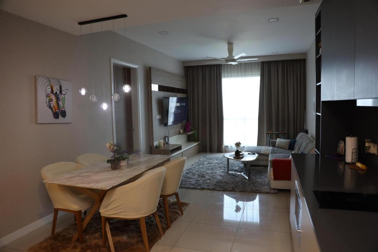 Luxury Apt close to KLCC Aria