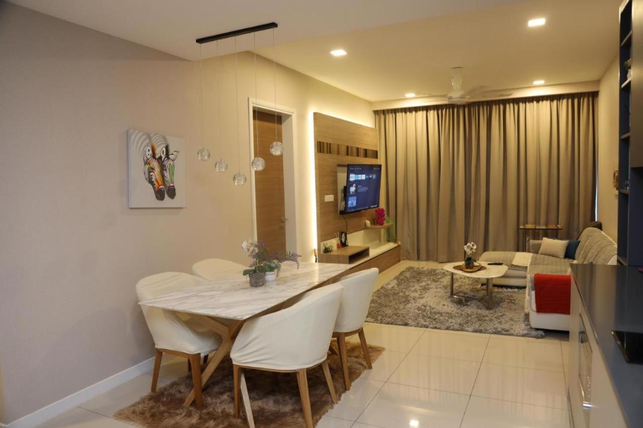 Luxury Apt close to KLCC Aria