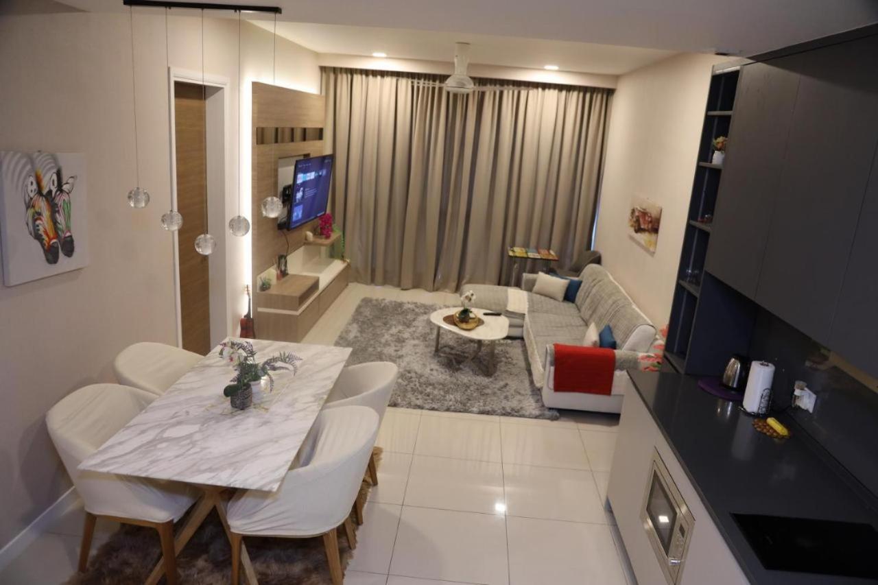 Luxury Apt close to KLCC Aria