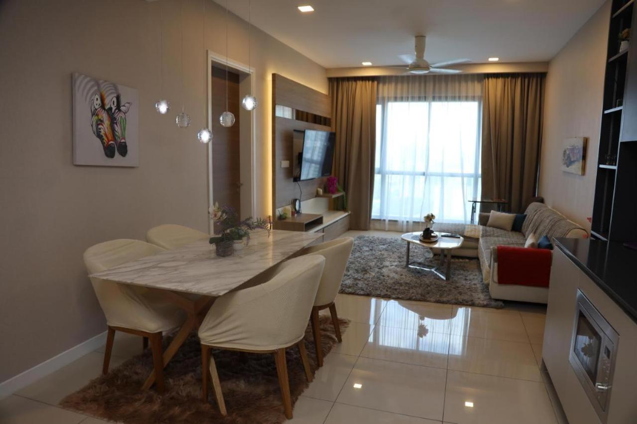 Luxury Apt close to KLCC Aria