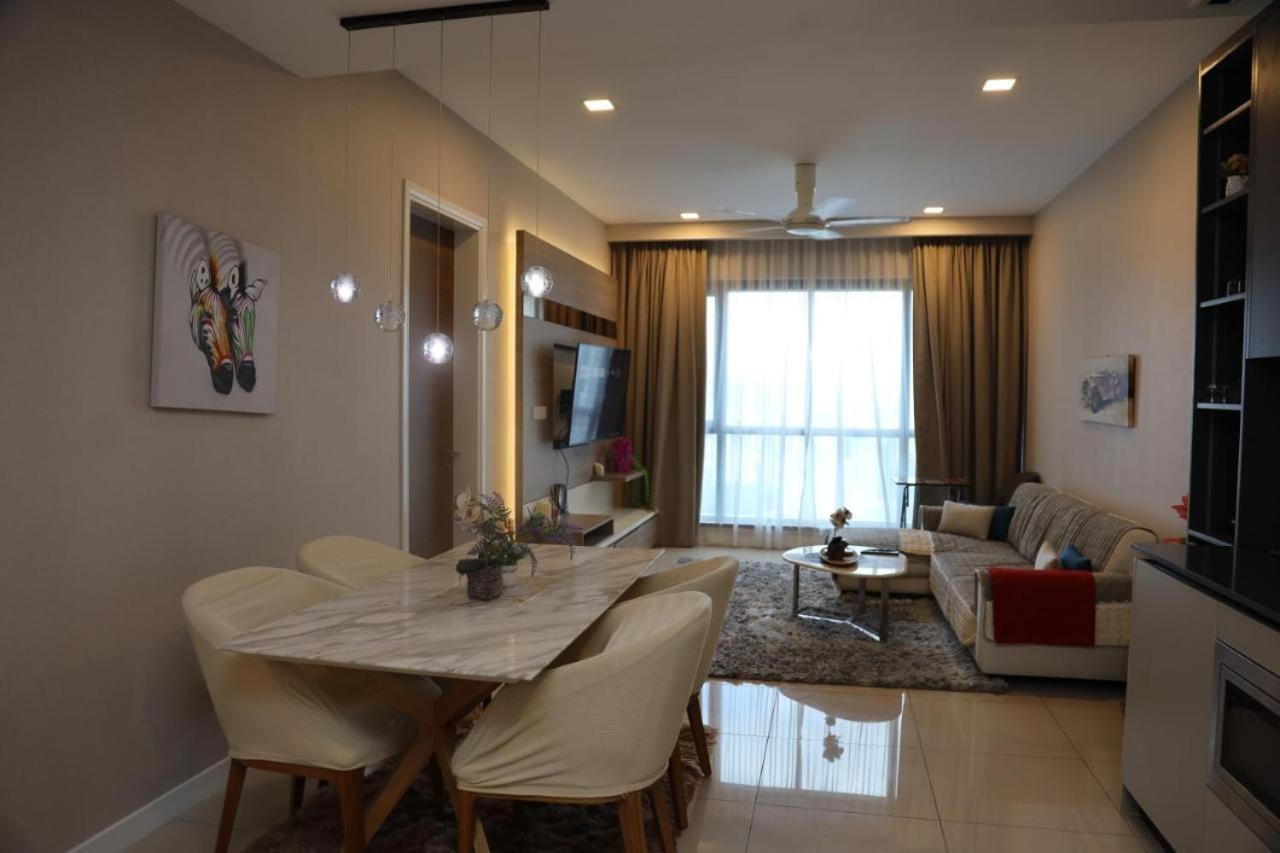 Luxury Apt close to KLCC Aria