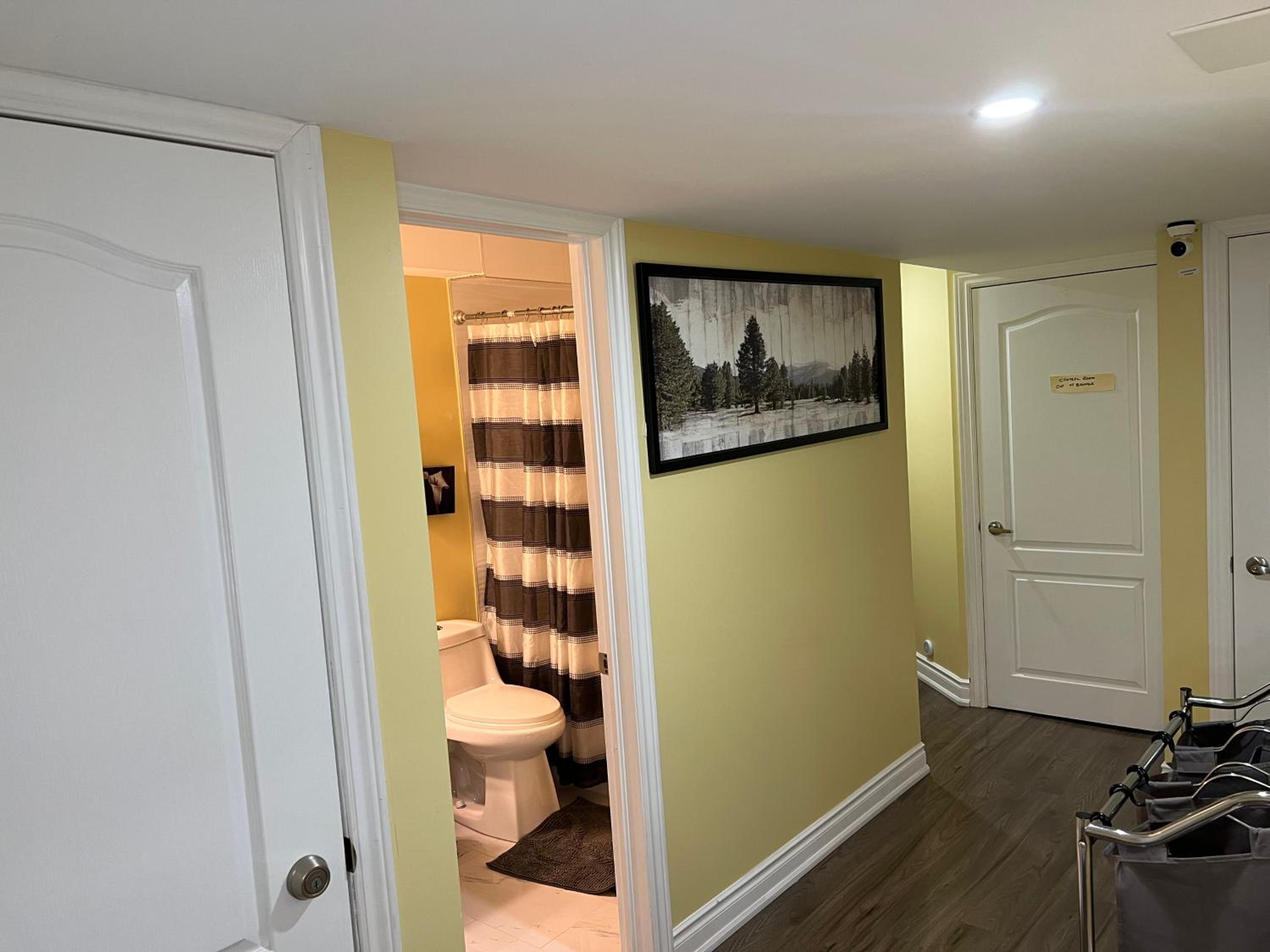Luxury Apartment Buss & Tour