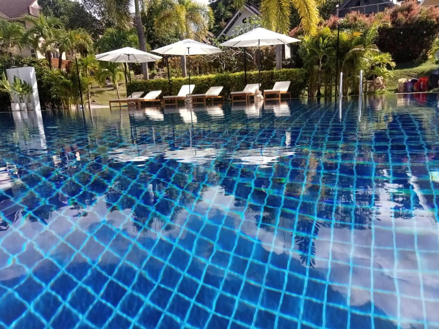 Lanta Garden Hill Resort & Apartments