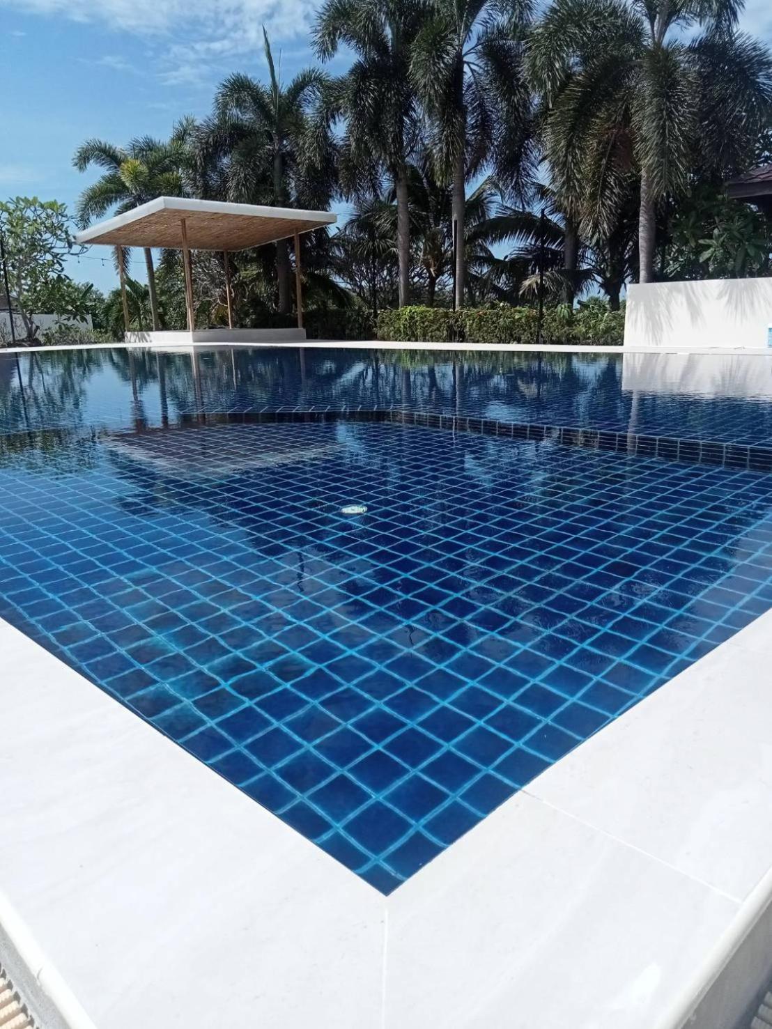 Lanta Garden Hill Resort & Apartments