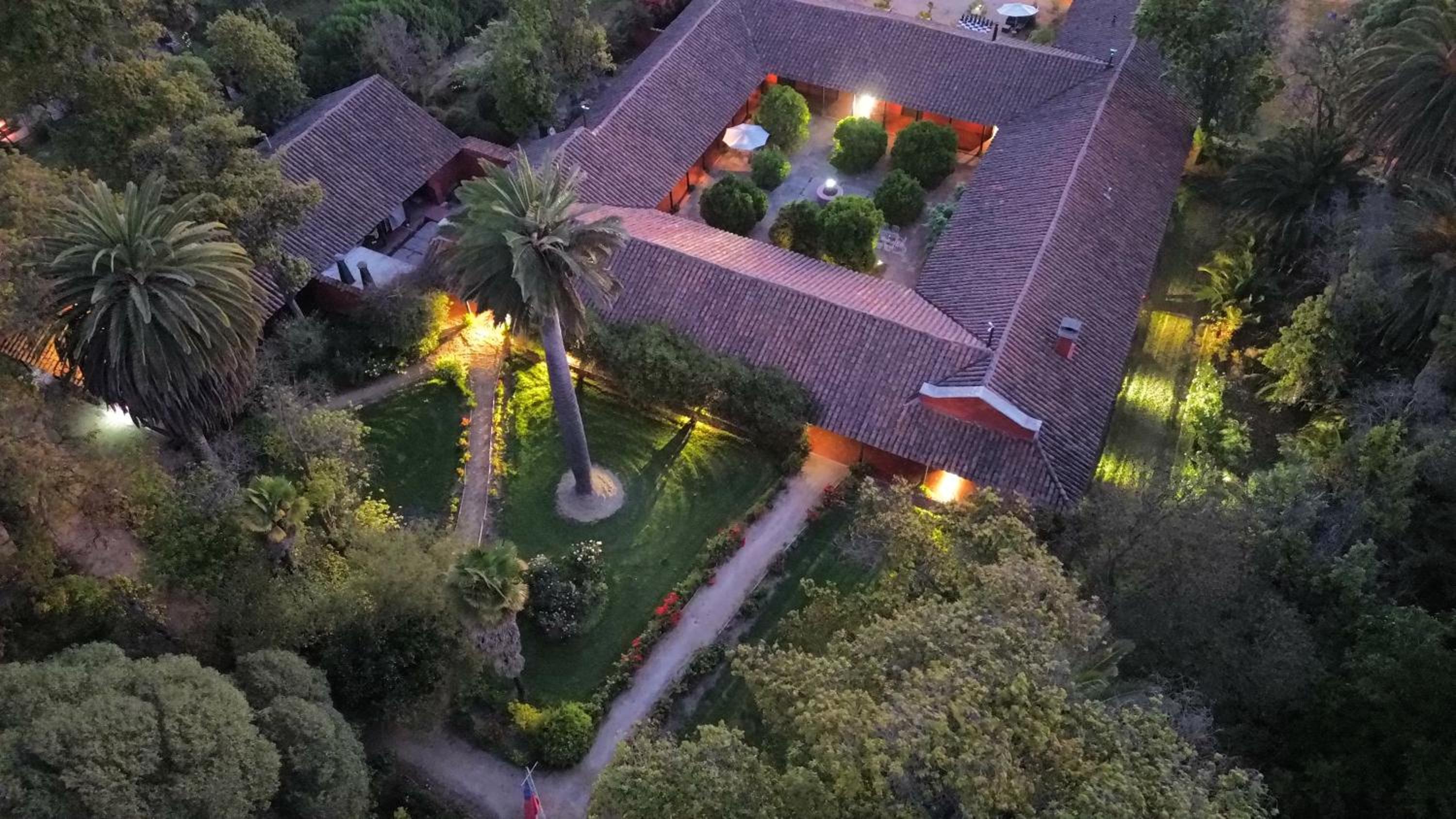 Casona Lo Aguirre , Hospedaje de Temporada Cálidas