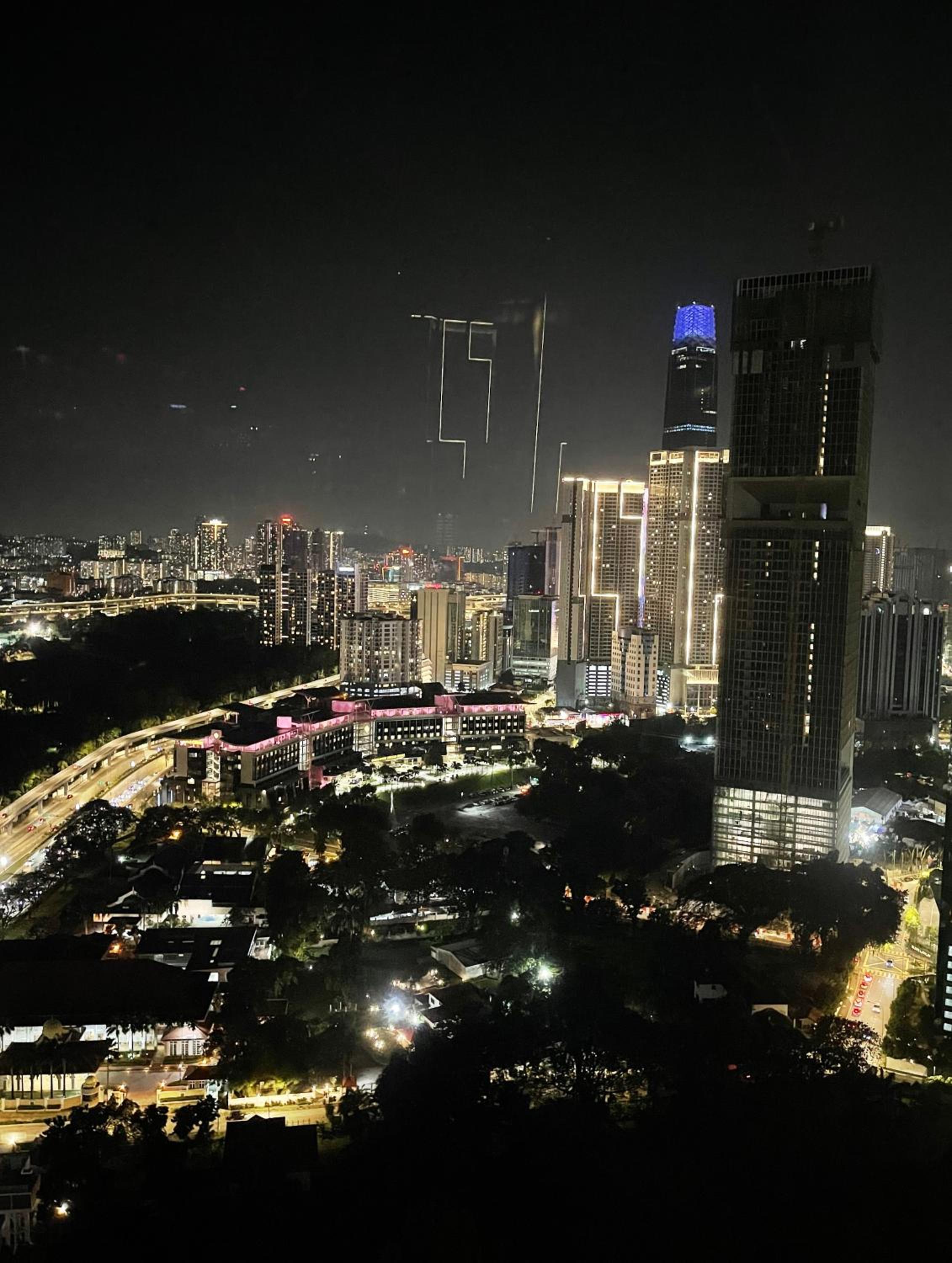 Luxury Apt close to KLCC Aria