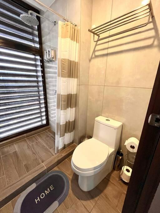 Perfect Apartment for families in zone 10 view 4