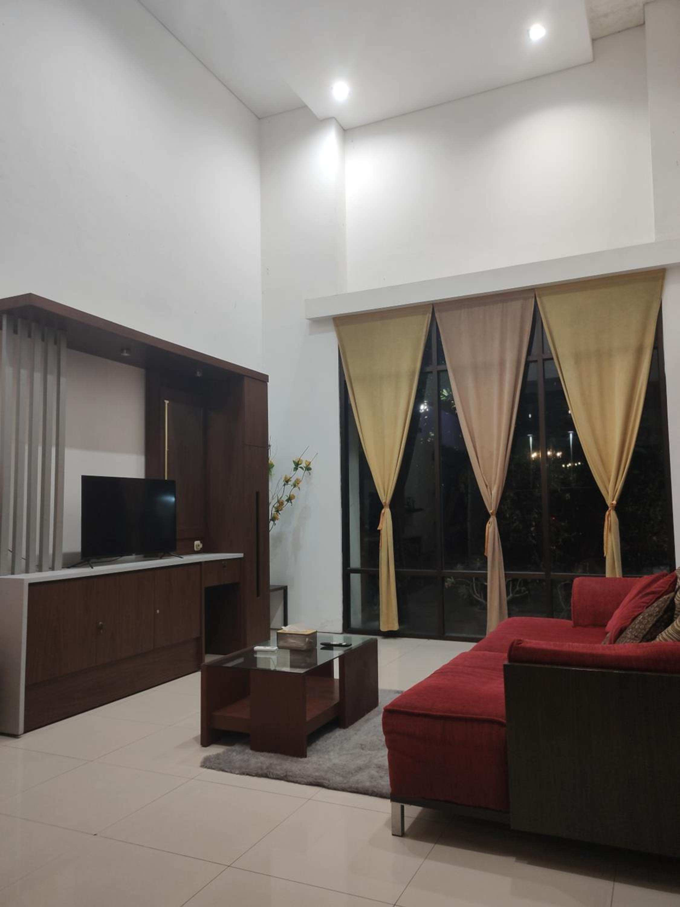 Cheery Home Surabaya 10 mins toll near Pakuwon Mall