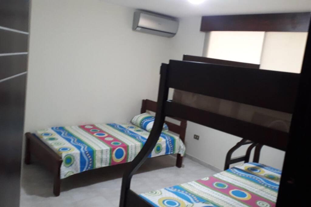 Apartamento en malecón de Salinas hermosa vista