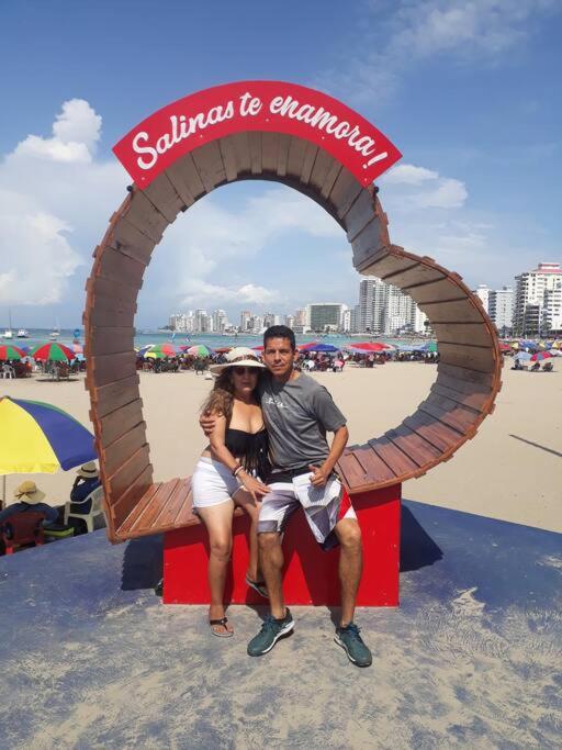 Apartamento en malecón de Salinas hermosa vista