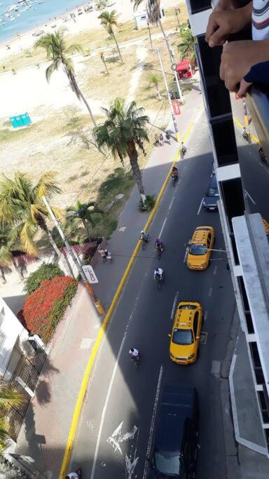 Apartamento en malecón de Salinas hermosa vista