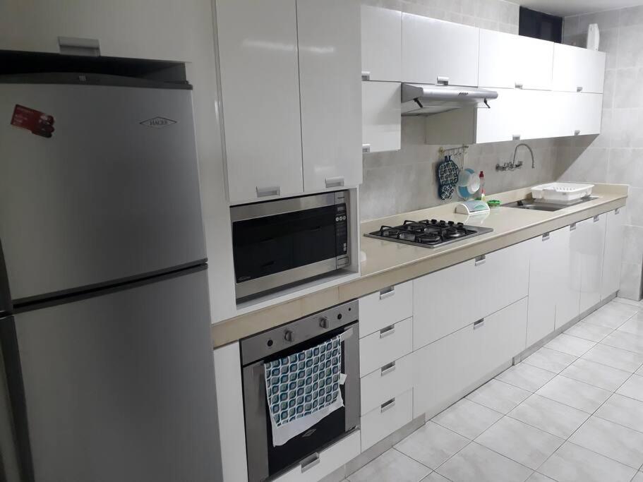 Apartamento en malecón de Salinas hermosa vista
