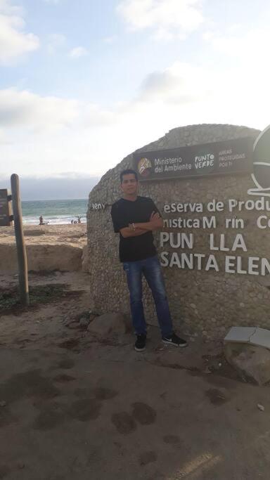 Apartamento en malecón de Salinas hermosa vista