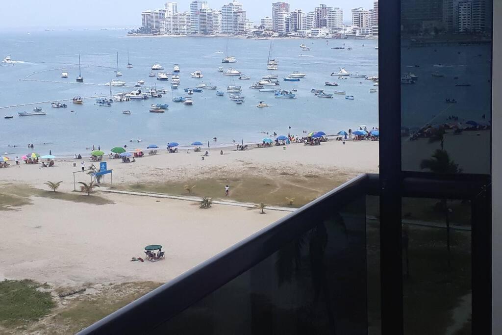 Apartamento en malecón de Salinas hermosa vista