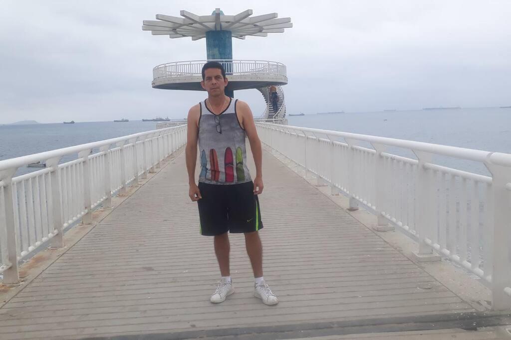 Apartamento en malecón de Salinas hermosa vista