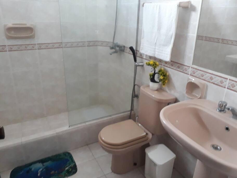 Apartamento en malecón de Salinas hermosa vista