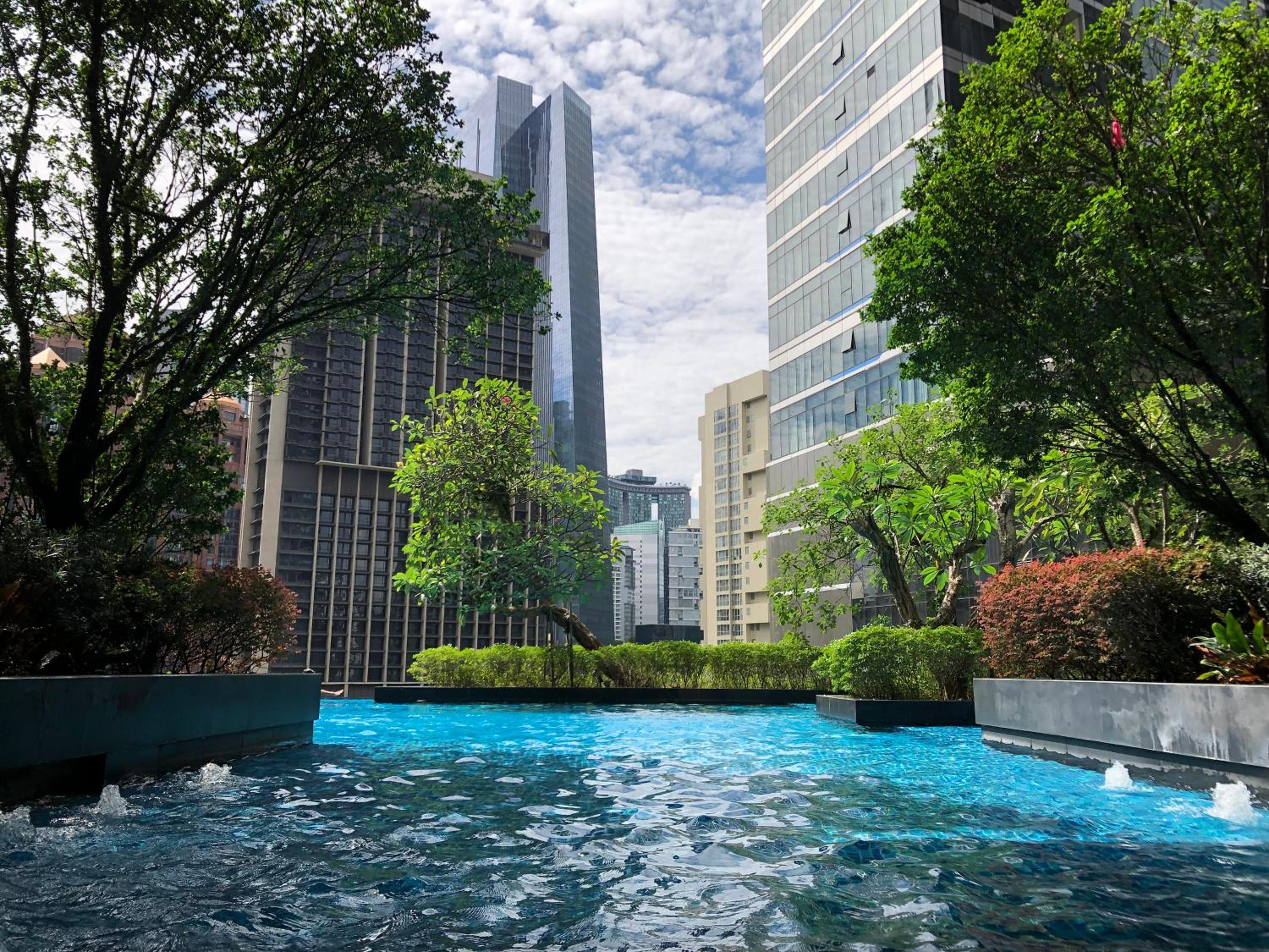 8 Kia Peng Suites KLCC by Luna