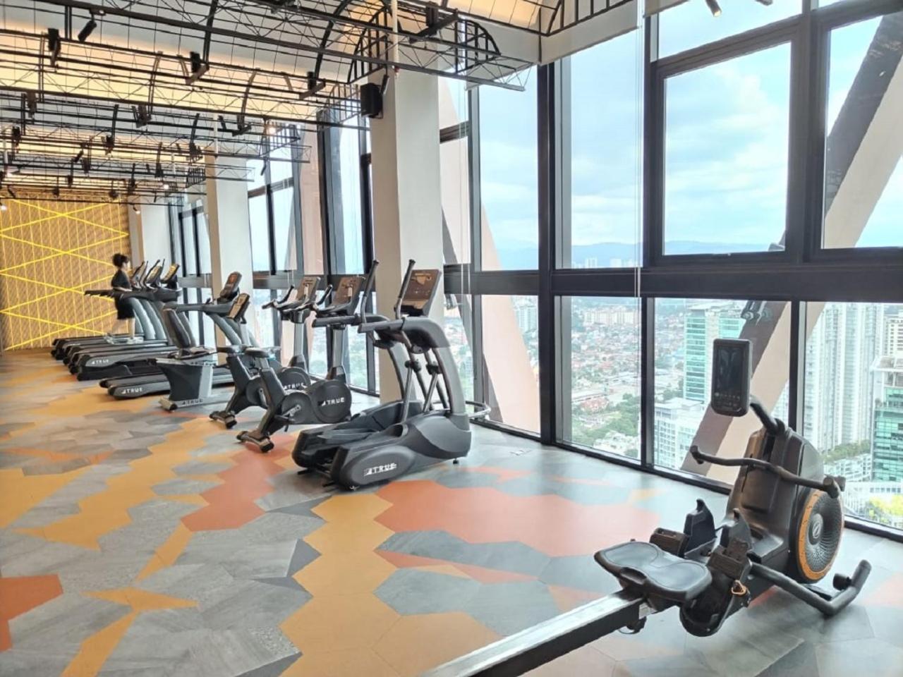 Scarletz Suites Kuala Lumpur Near Twin Tower KLCC