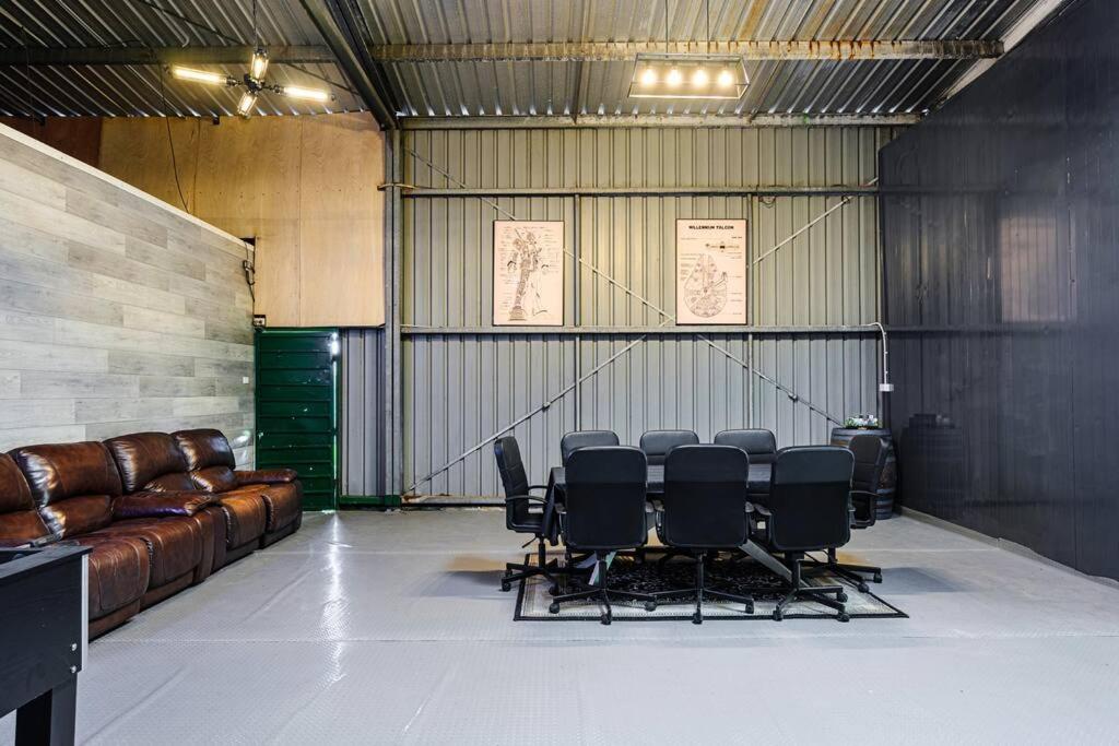 3B3B w Farm View w Outdoor Dining,Shared Game Room