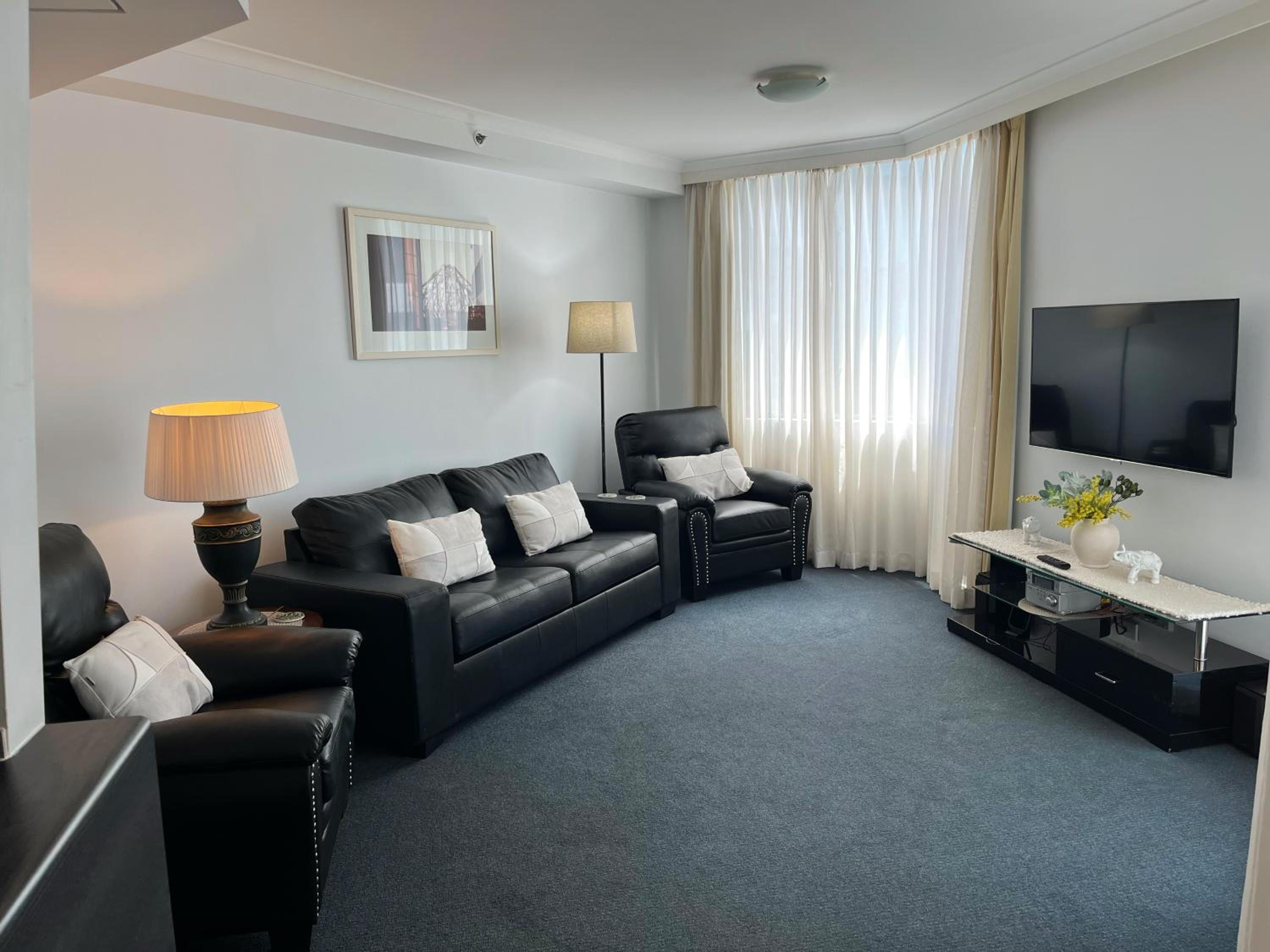 Best Location CBD & Free Parking